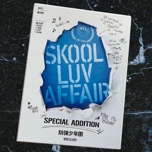 BTS SKOOL LUV AFFAIR